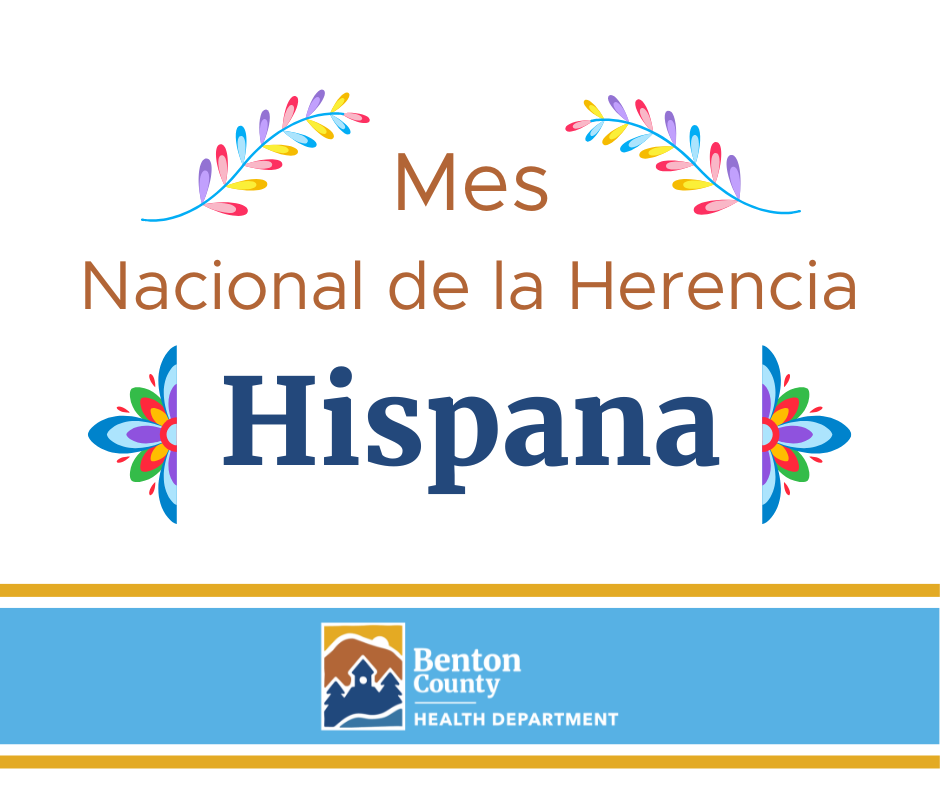 Texto que dice “Mes Nacional de la Herencia Hispana” decorado con coloridos diseños florales.