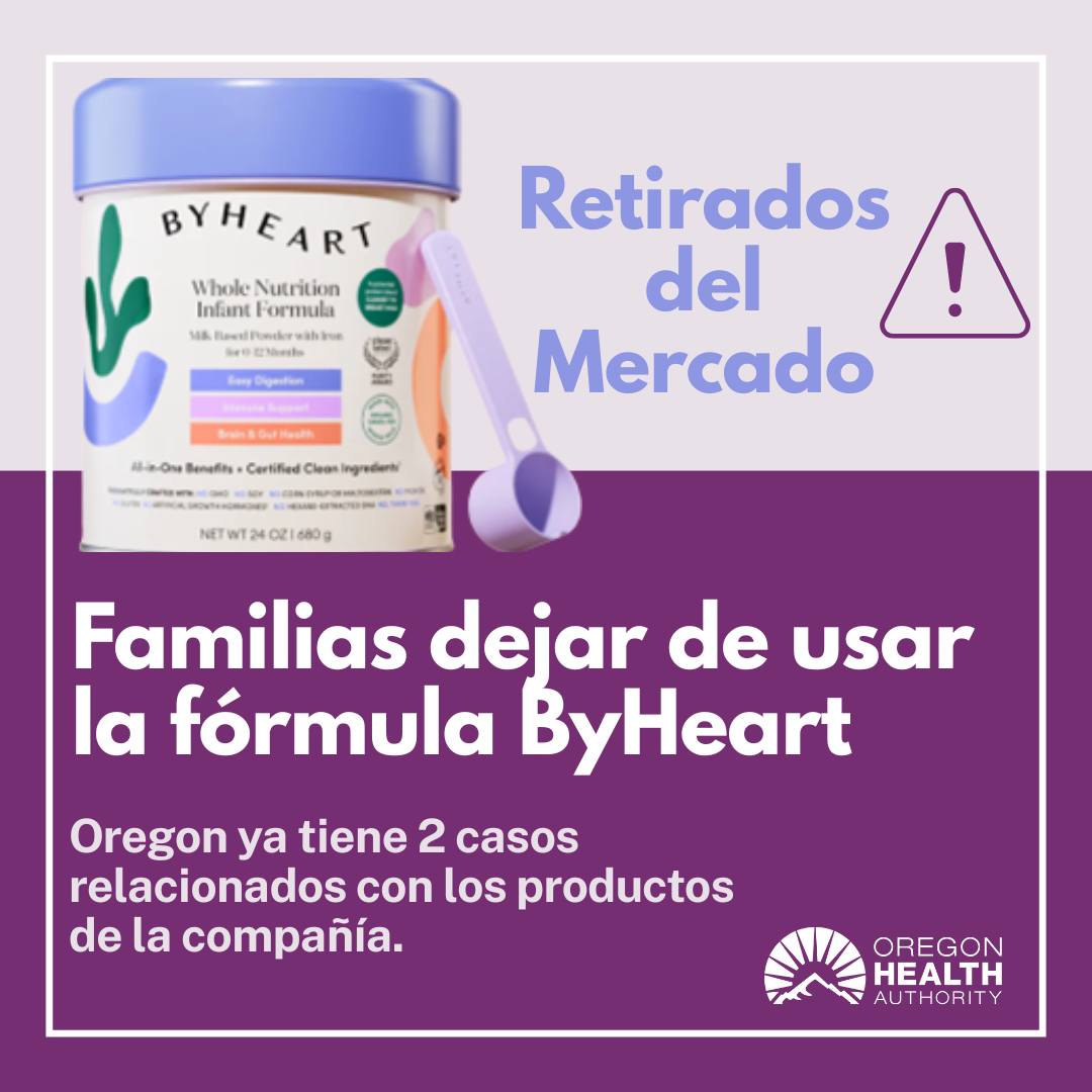 Un envase de fórmula infantil ByHeart sobre un fondo morado con el texto que dice: “Alerta de retirada del mercado: Se insta a las familias a dejar de usar la fórmula ByHeart”.