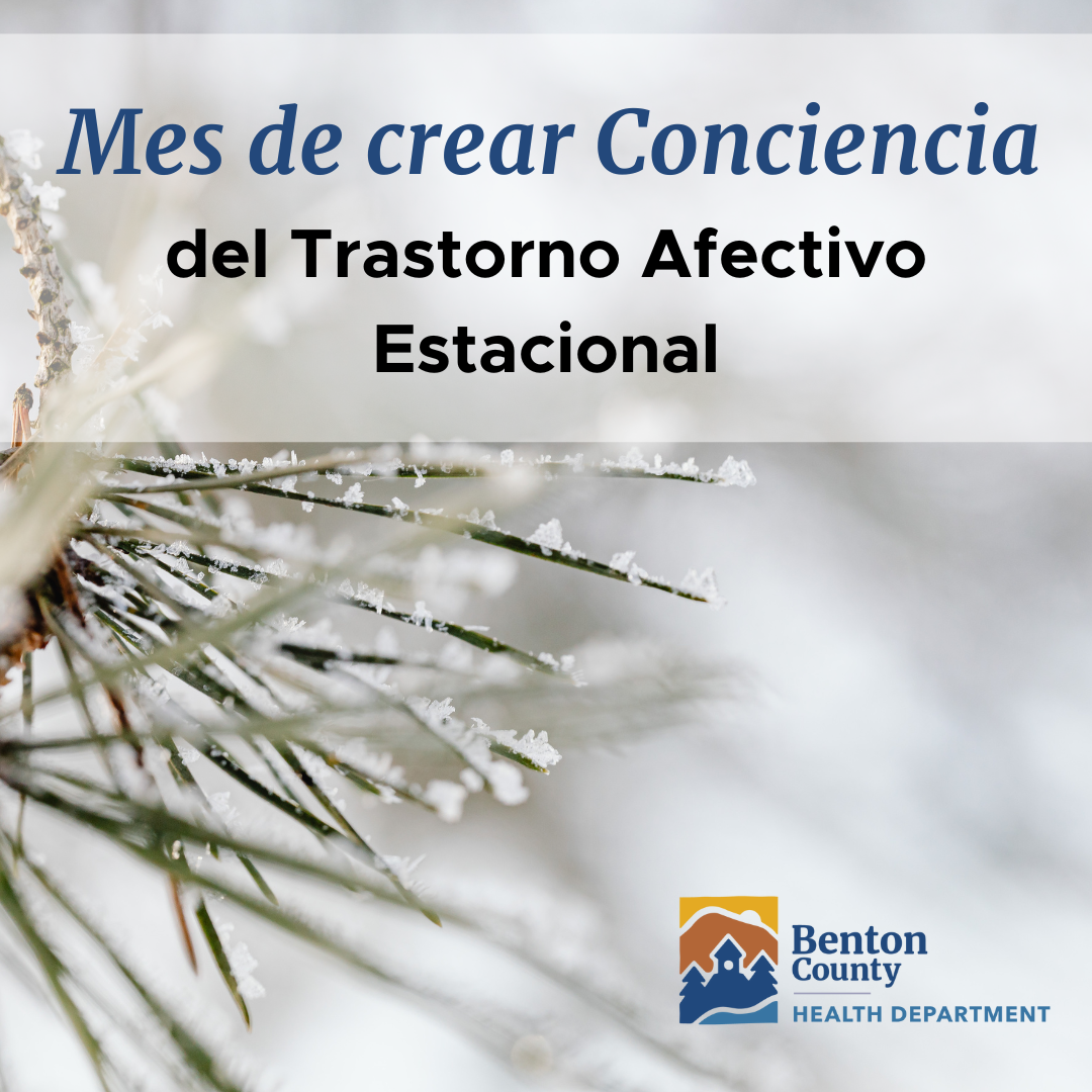 Un fondo invernal con nieve en un pino, que promueve crear conciencia sobre el trastorno afectivo estacional durante el mes dedicado a este tema.